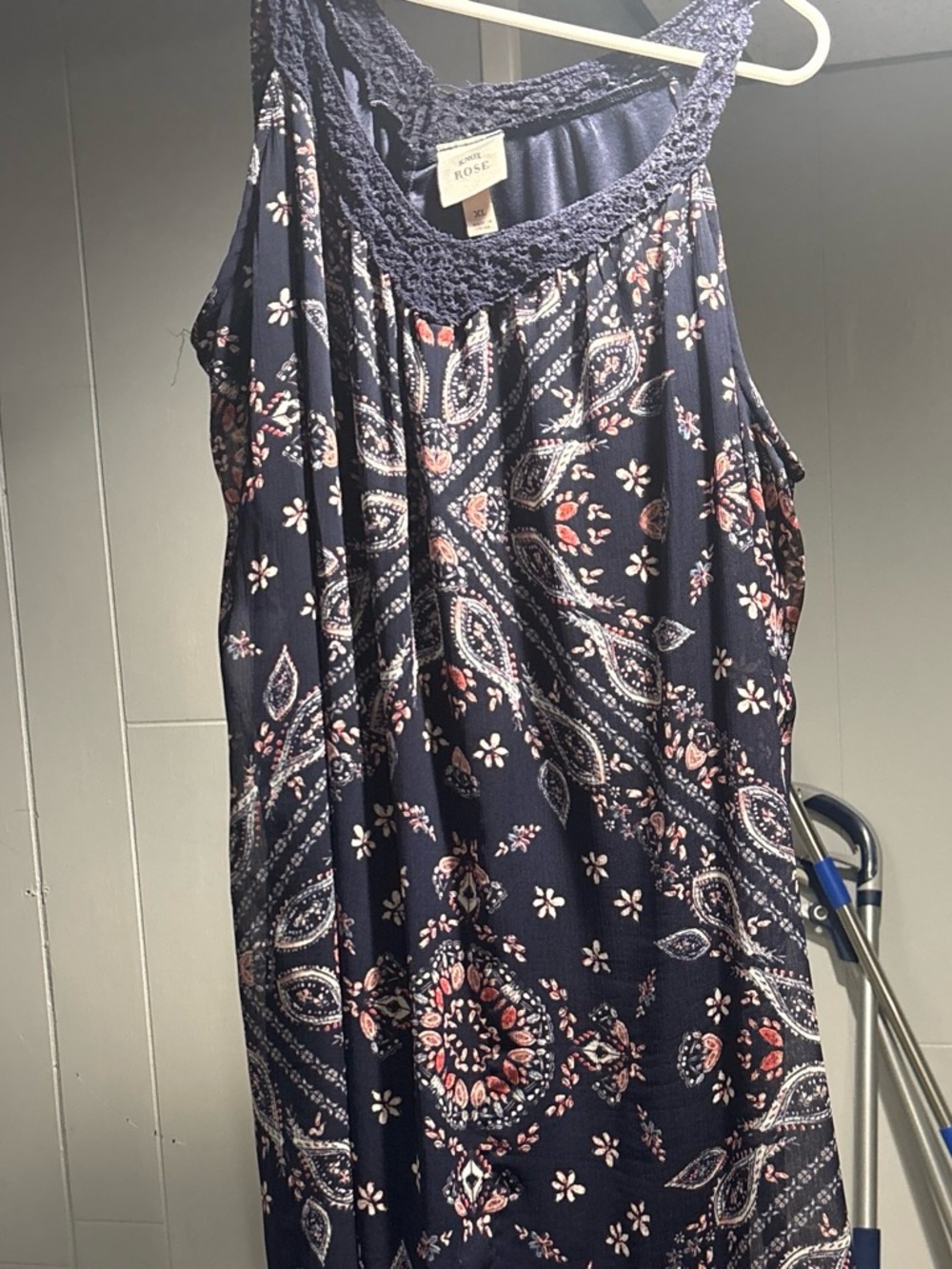 Knox Rose Navy Paisley Crochet-Trim Camisole